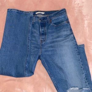 Levi’s wedgie straight leg jeans